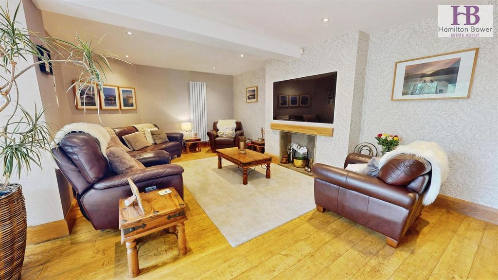 House in Calderdale, Pule Hill - View 5