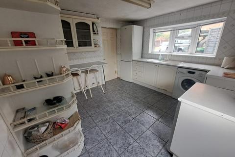 undefined, Oldbury, Birmingham B68