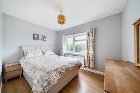 17 Branscombe Road, Tiverton, EX16 4AB