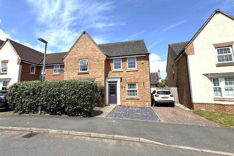 4 bedroom detached house for sale, Meek Road, Newent GL18