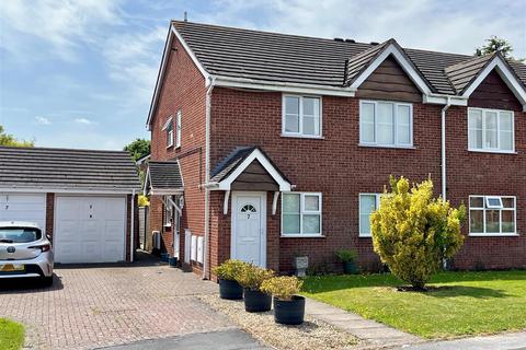 5 Beauchamp Close, Sutton Coldfield, B76 1UE