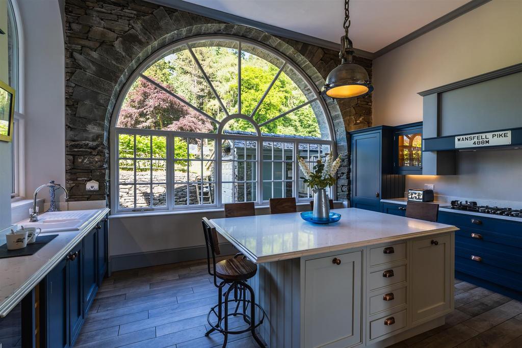 Breakfast Kitchen - 2 Wansfell
