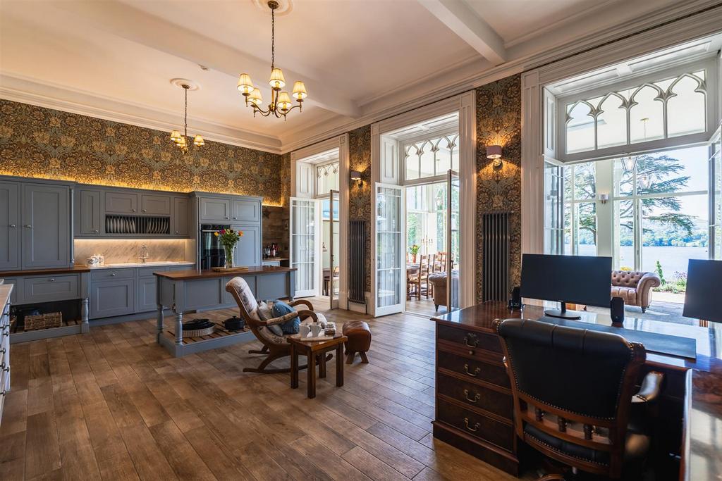 Breakfast Kitchen