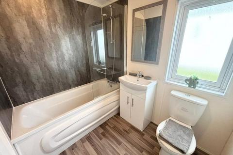 3 bedroom park home for sale, Harts Holiday Park
