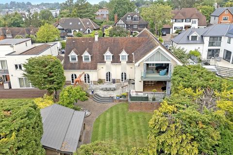 undefined, Tycehurst Hill, Loughton