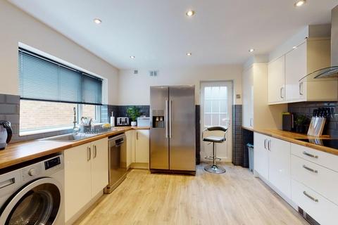 4 bedroom detached house for sale, Weigall Place, Ramsgate, Kent, CT11