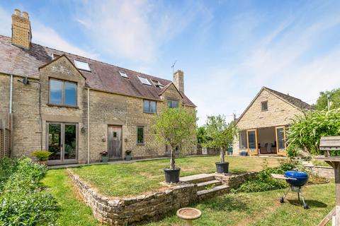 undefined, Hilcot End, Ampney Crucis, Cirencester, Gloucestershire