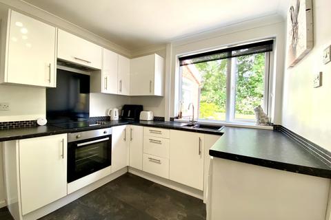 32 The Meadows, Sedgefield, Stockton-on-tees, TS21 2DH