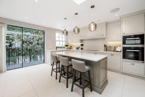 undefined, Lower Belgrave Street, Belgravia, London, SW1W