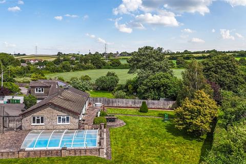 4 bedroom detached bungalow for sale, Castle Road, Oldland Common, Bristol