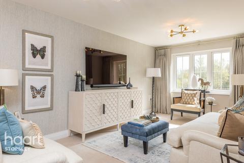 undefined, Ryder Gardens, Bovingdon Village