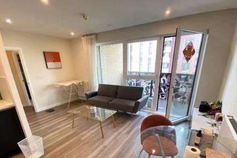 1 bedroom flat to rent, 2 Green Ferry Way, E17