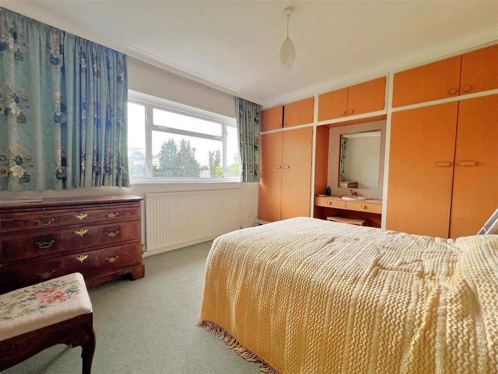 Bedroom 2.jpg