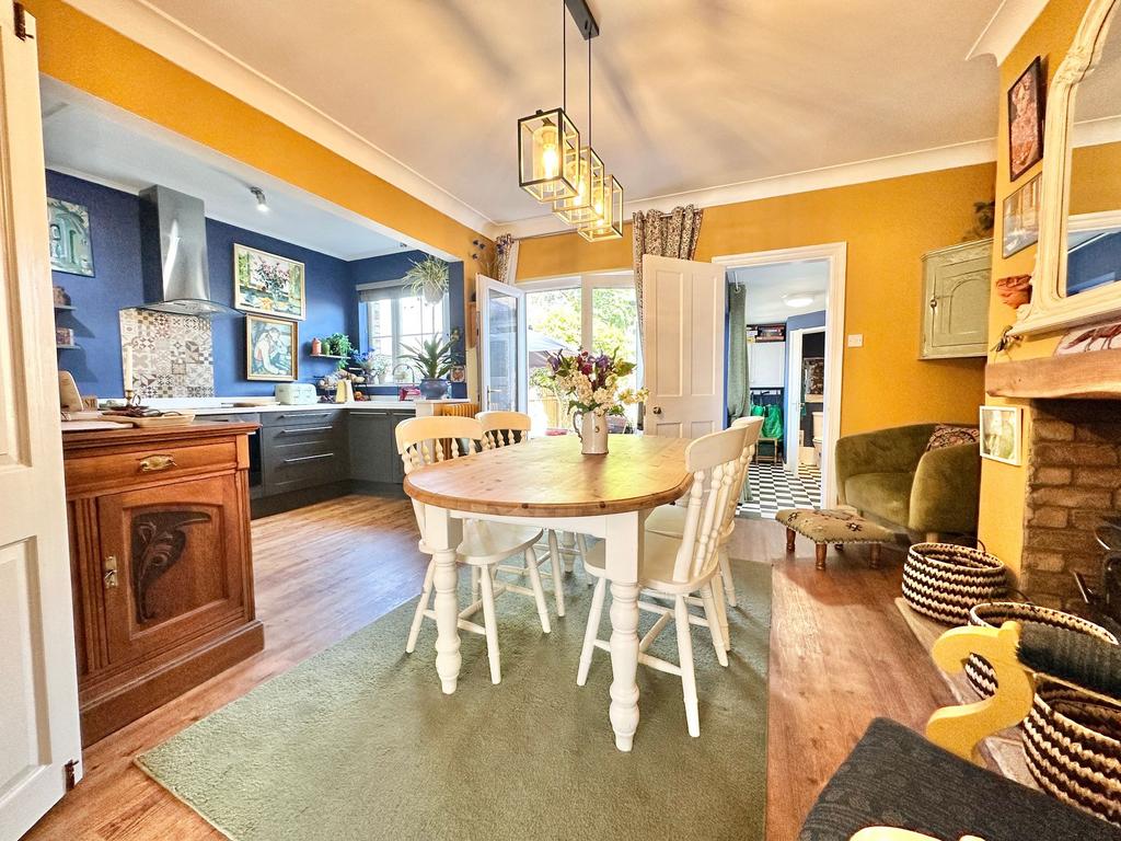 Dining Kitchen