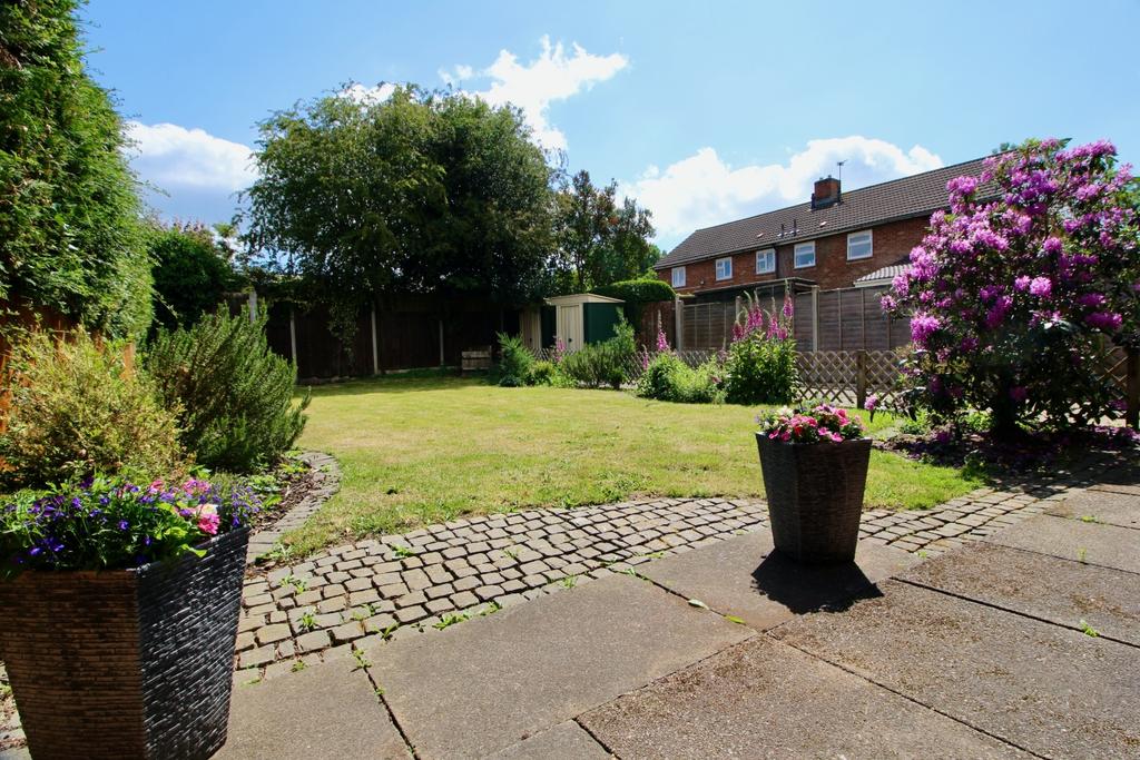 Private Rear Garden - Gus Critchlow Ewe Move Hinckl