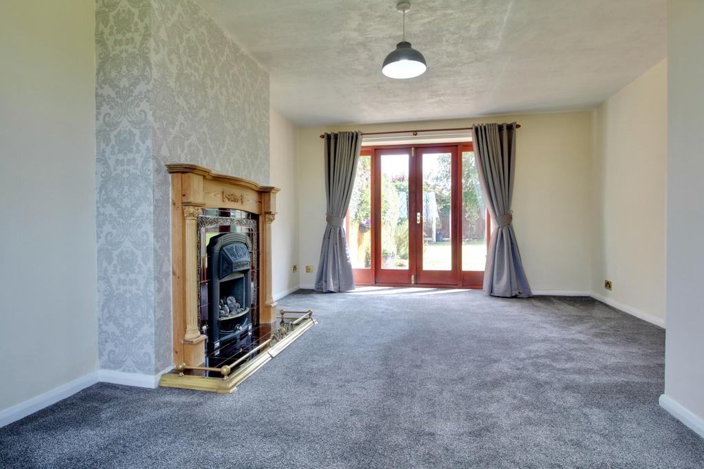 Lounge - reverse view - Gus Critchlow Ewe Move Hinc