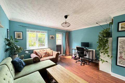 17 Beech Hurst Close, Manchester, M16 8EP
