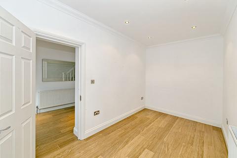 26 Thurlestone Avenue, Ilford, IG3 9DU