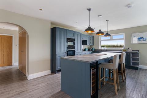 undefined, Wingfield, Thurlestone