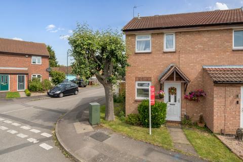2 bedroom semi-detached house for sale