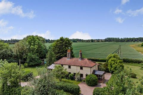 4 bedroom detached house for sale, Clipbush Lane, Scoulton, Norwich, Norfolk, NR9