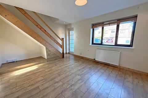 undefined, Mill Close, Norton Lindsey, Warwick