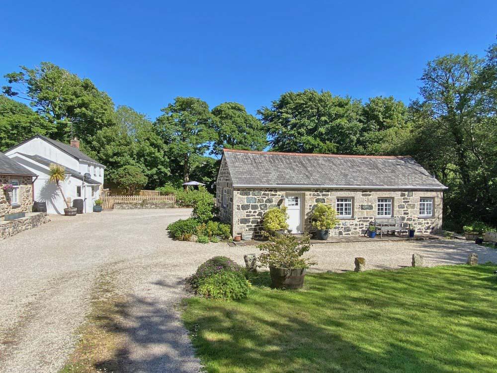 Photo 4