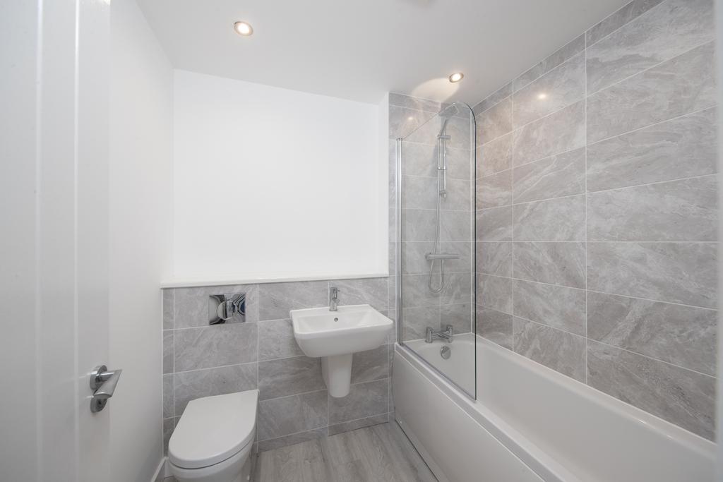 Family bathroom
