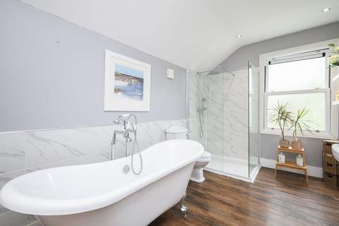 2 bedroom semi-detached house for sale, Redstone Road, Redhill RH1