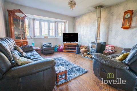 3 bedroom detached bungalow for sale, Meldrum Drive, Gainsborough, Lincolnshire, DN21 1GS