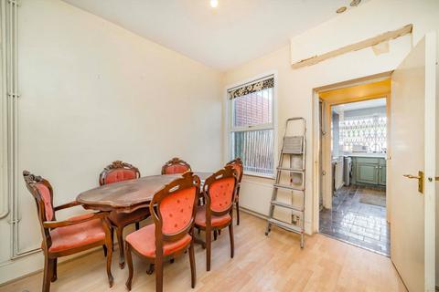 5 bedroom terraced house for sale, Horn Lane, London W3