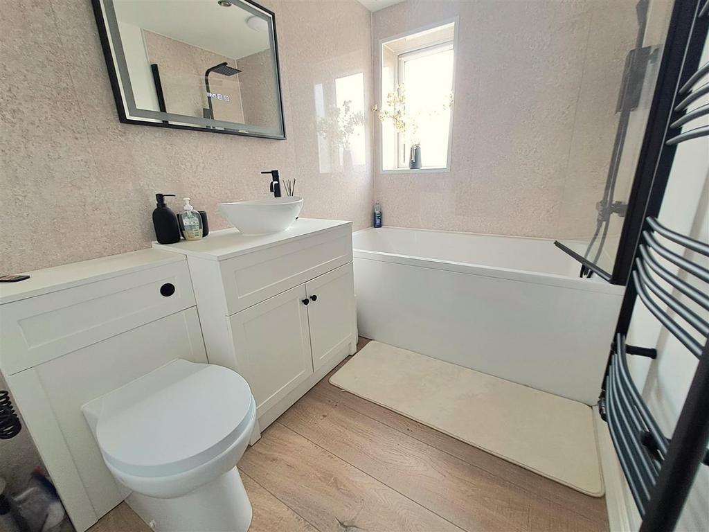 Re Fitted Bathroom