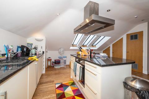 1 bedroom flat to rent, New Dover Road, Canterbury, CT1