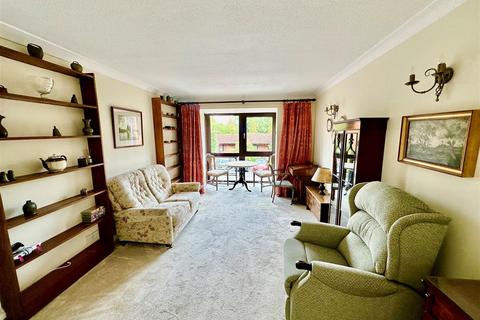 1 bedroom retirement property for sale, South Street, Farnham