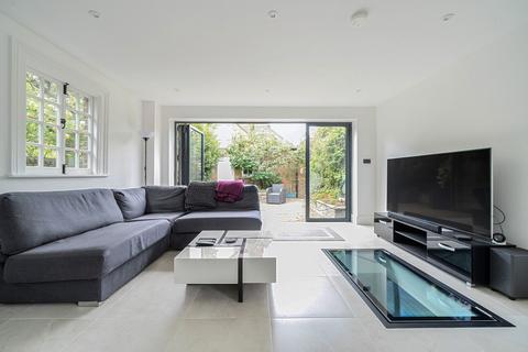 5 bedroom house for sale, Knatchbull Road, London SE5