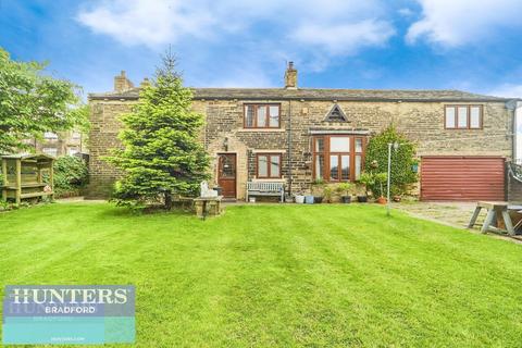 4 bedroom barn conversion for sale, North Parade, Allerton,Bradford, West Yorkshire, BD15 7DP