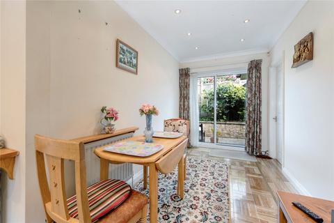 undefined, Hoyles Close, Wellington, Somerset, TA21