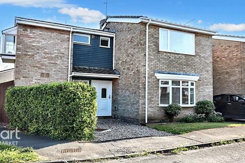 Stowmarket IP14