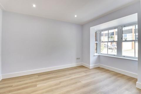 4 bedroom detached house for sale, Willowmead, Sawbridgeworth, CM21