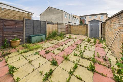 3 bedroom end of terrace house for sale, Newchurch Road, Slough, Berkshire, SL2