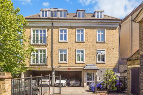 2 bedroom apartment to rent, Horizon Building, 204 George Lane, London, E18