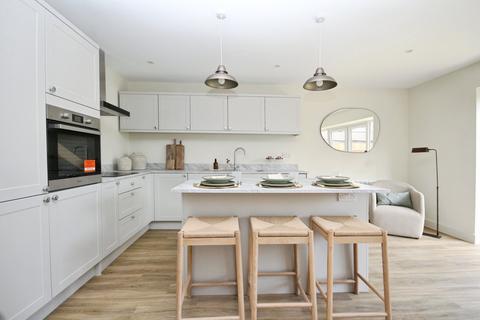 3 bedroom detached house for sale, 242 Kinson Road, BOURNEMOUTH, BH10
