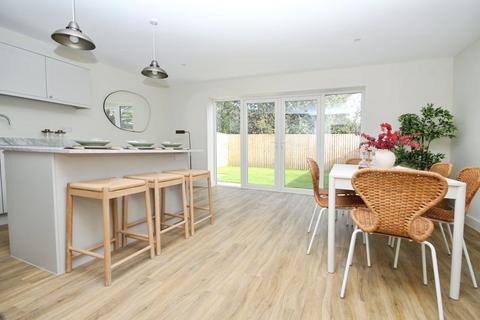 3 bedroom detached house for sale, 242 Kinson Road, BOURNEMOUTH, BH10