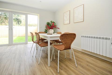 3 bedroom detached house for sale, 242 Kinson Road, BOURNEMOUTH, BH10