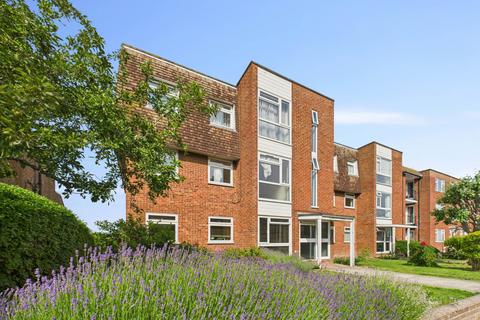 4 bedroom flat for sale, Lewes Road, Upperton