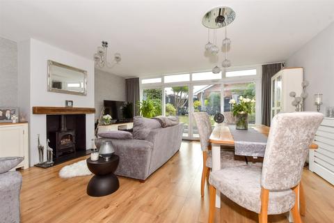3 bedroom bungalow for sale, Princess Margaret Avenue, Margate CT9