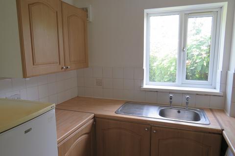 undefined, Burket Close, Southall UB2