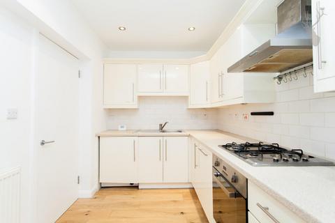 3 bedroom duplex for sale, Roman Road, Bow