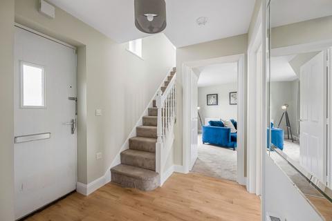 undefined, Field View Lane, Gloucester GL3