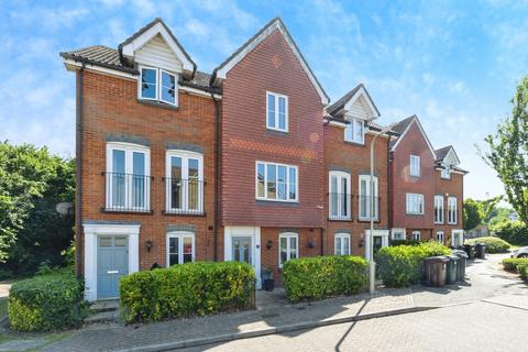 3 bedroom townhouse for sale